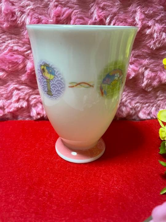 雛人形柄カップ　陶器　ひな祭り