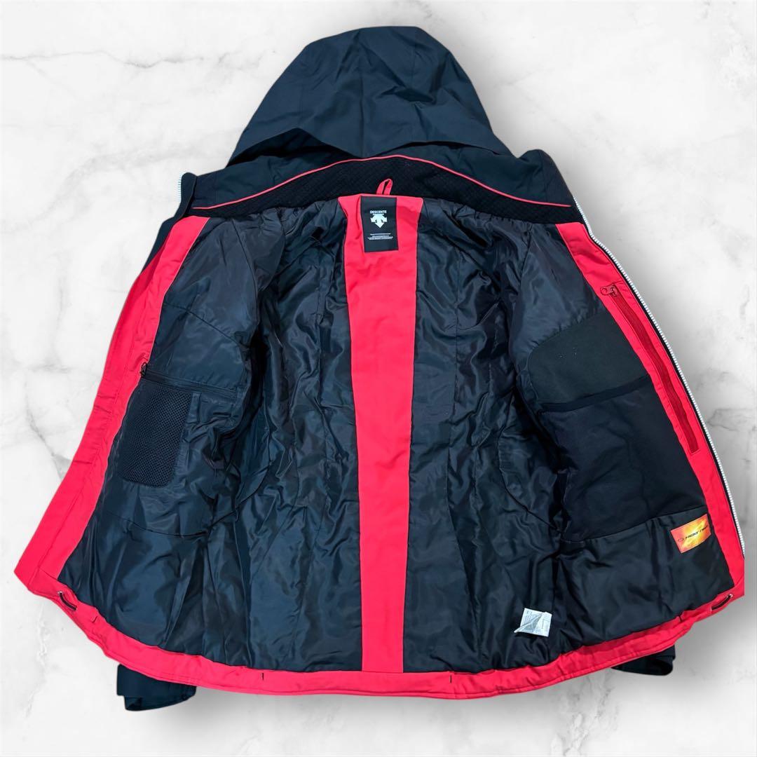 【美品】DESCENTE スキーウェアMメンズ防寒 スノーボードウェア デサント