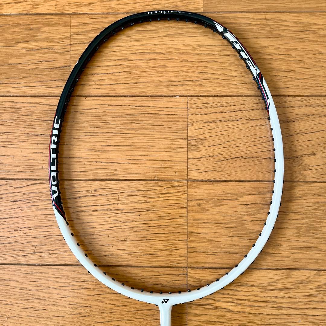 希少 YONEX VOLTRIC POWER SOAR バドミントンラケット