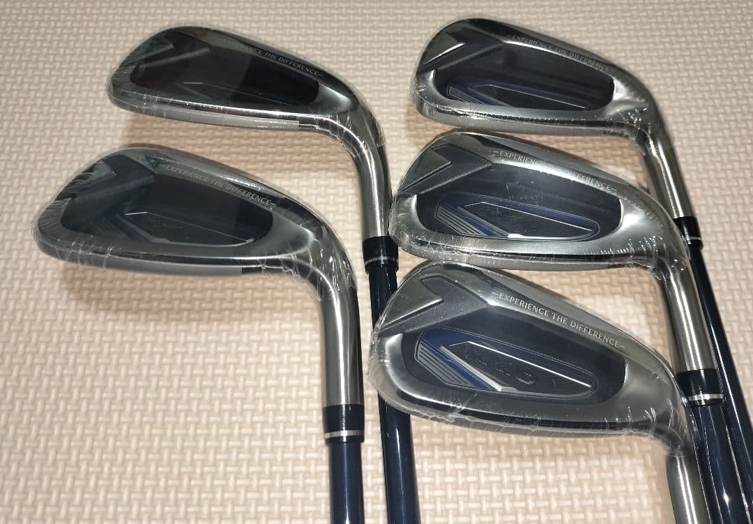 vancleef1028様【新品】ゼクシオ12　アイアンセット 5本組　硬さR