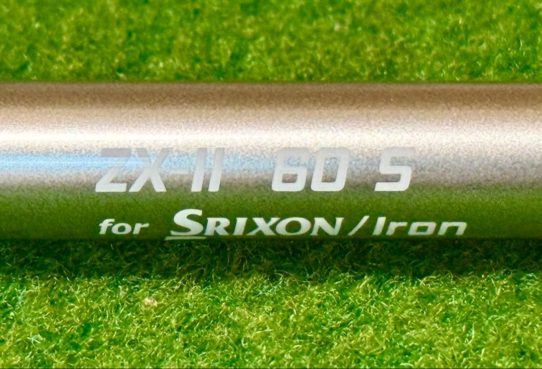スリクソン ZX4 Mk-II AW カーボン S