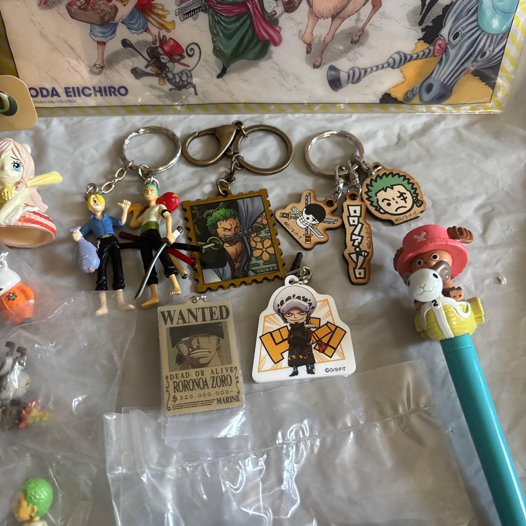 ONEPIECE ワンピース グッズ 缶バッジ まとめ売り 大量 アニメグッズ