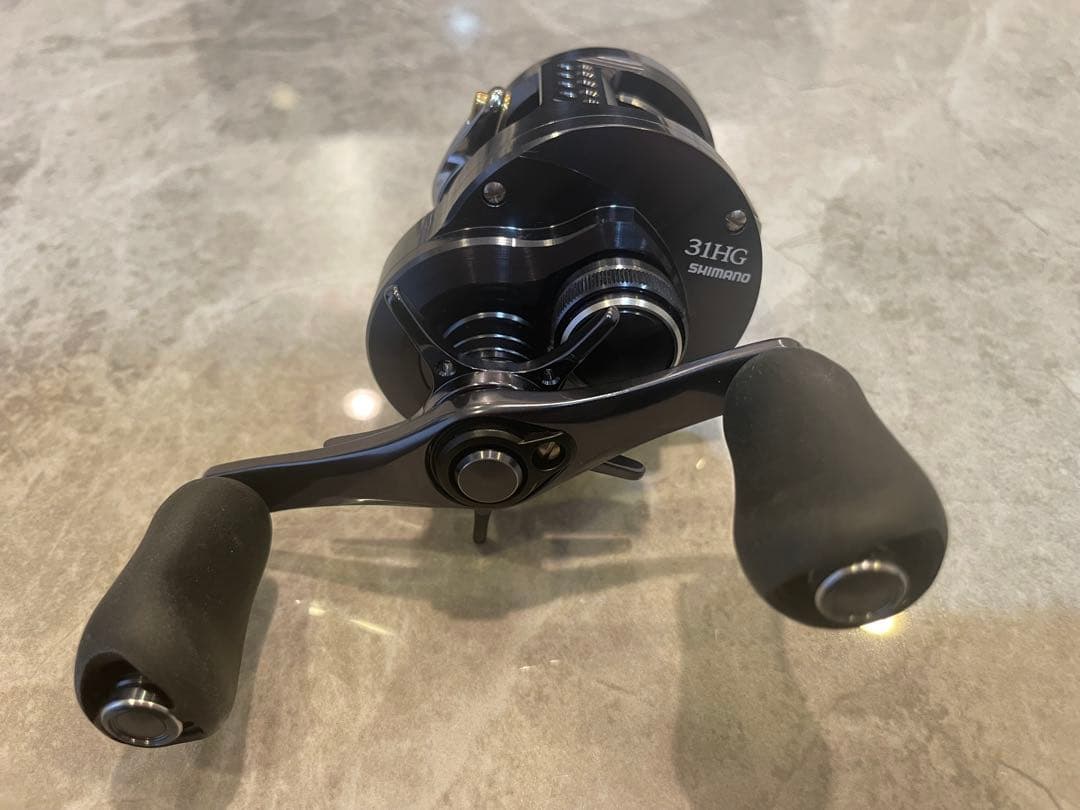 リール SHIMANO CALCUTTA CONQUEST 31HG