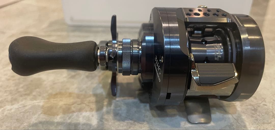 リール SHIMANO CALCUTTA CONQUEST 31HG