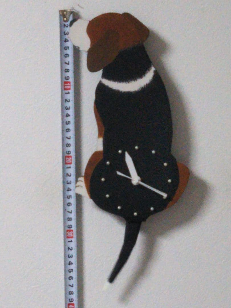 ビーグル犬（しっぽ時計）
