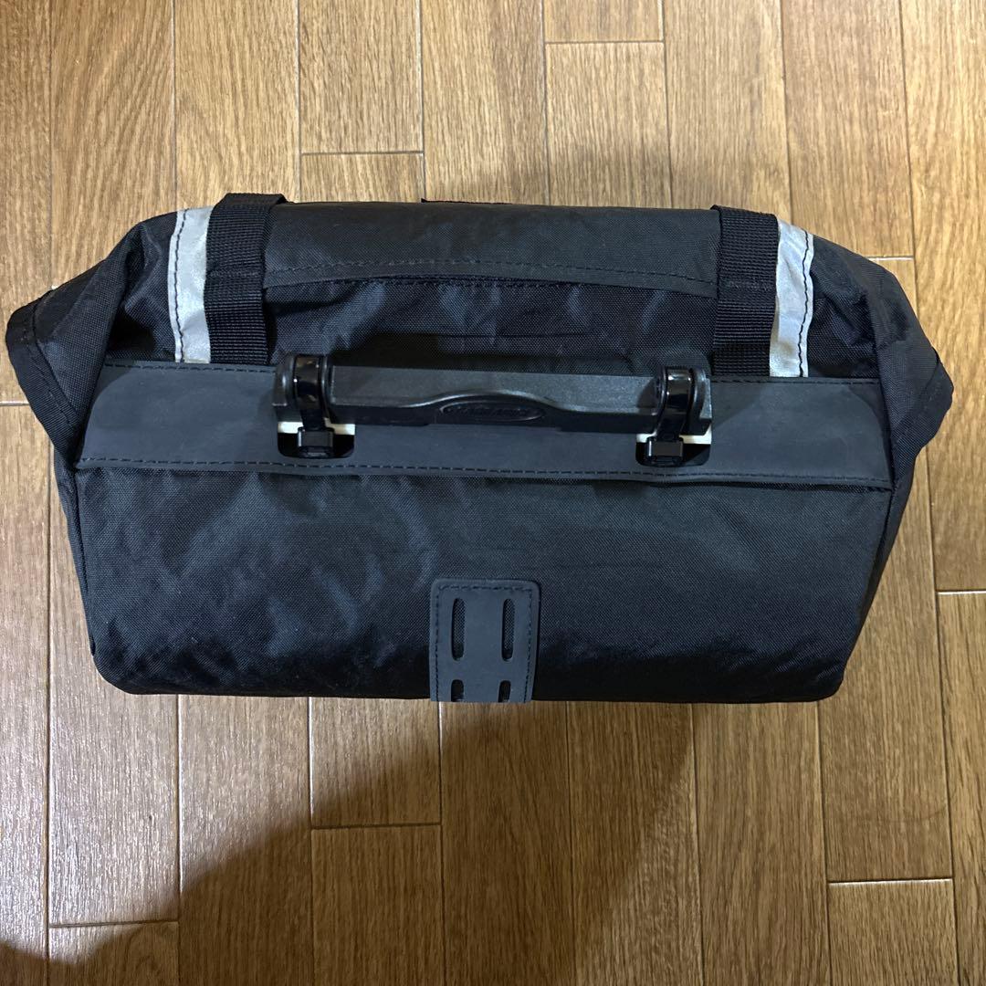 SWIFT INDUSTRIES 車体装着バッグ ブラック
