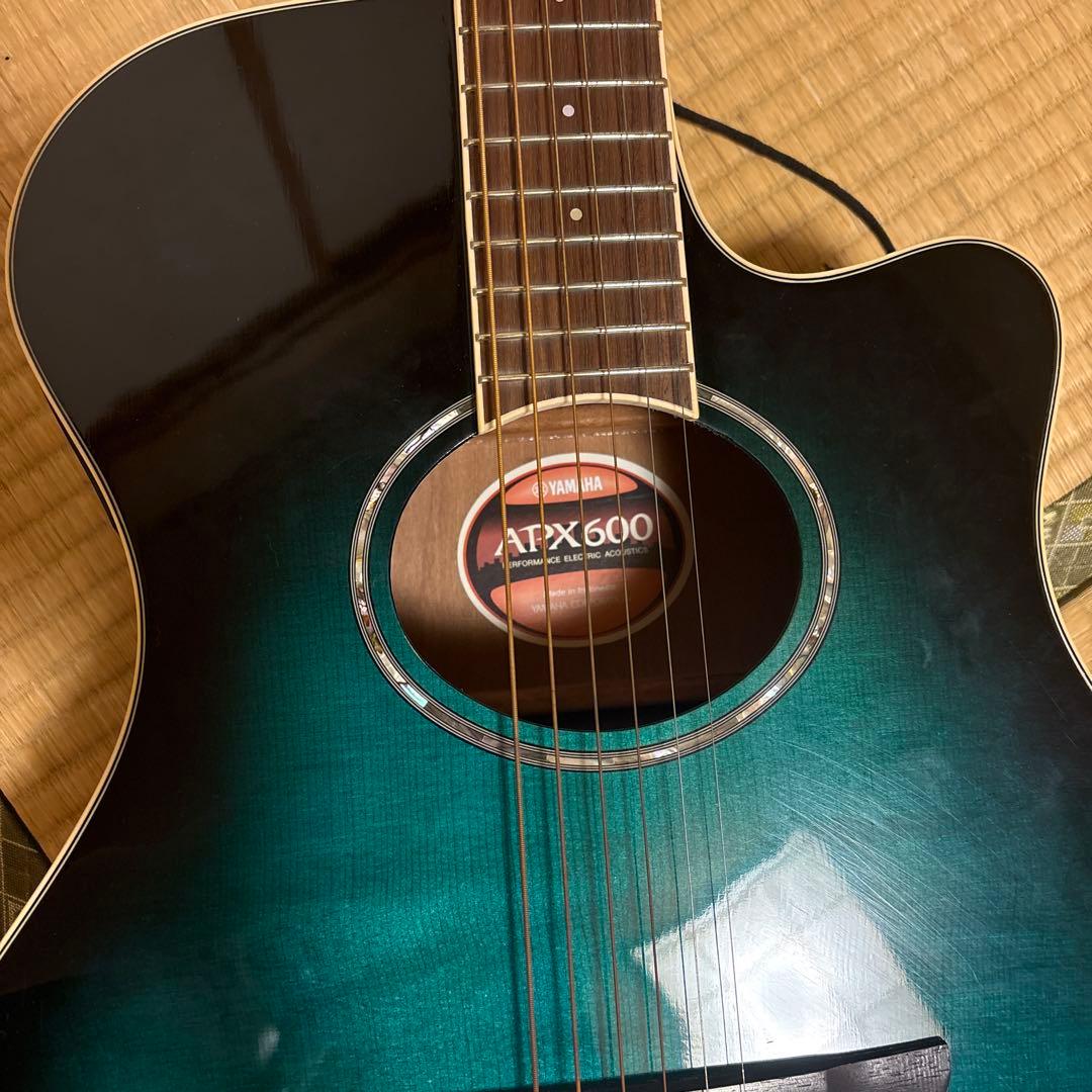 ヤマハ YAMAHA エレアコギター APX600 ソフトケース付