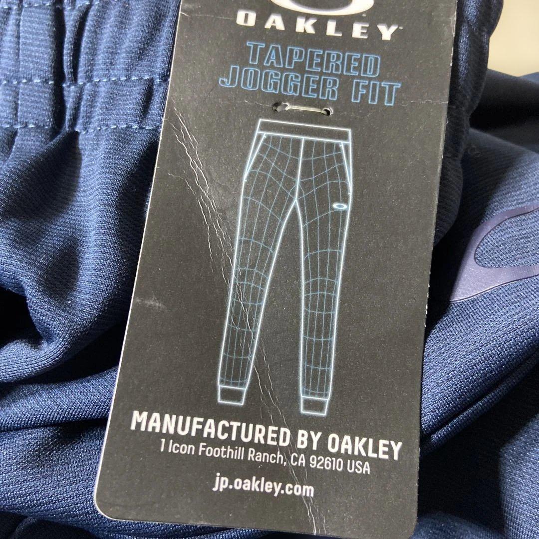 OAKLEY 上下セット税込¥16.390
