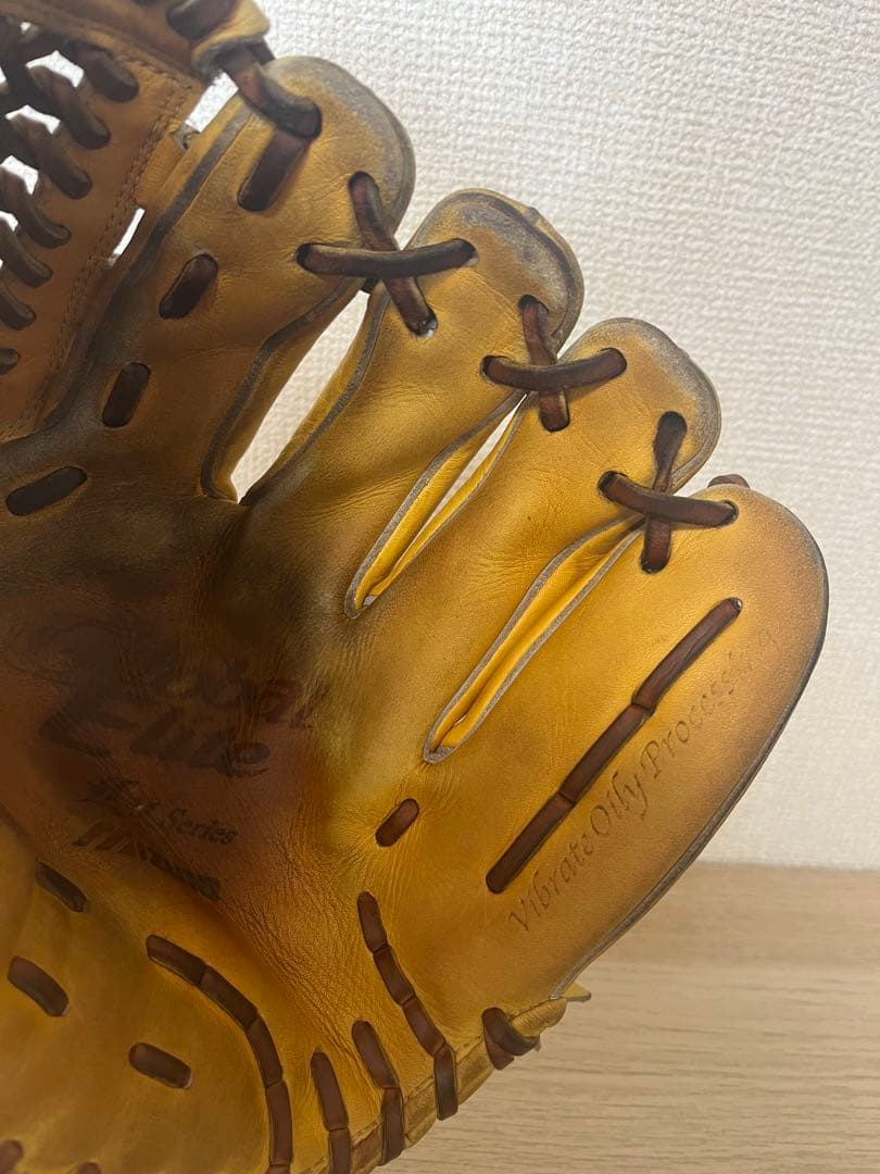 ミズノ　グローバルエリート　グローブ　硬式　内野用
