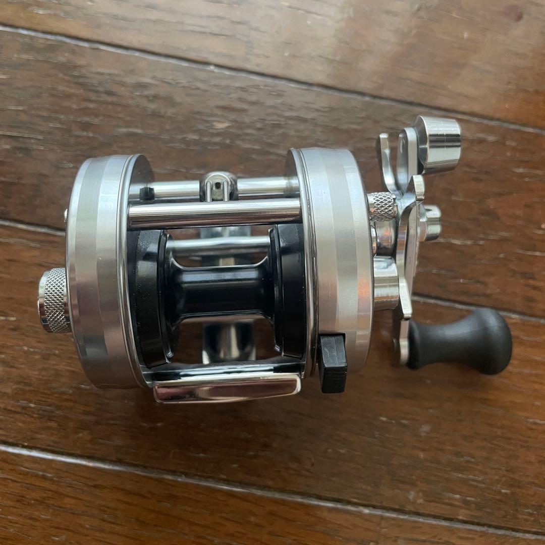 【美品】ABU GARCIA アンバサダー2500C