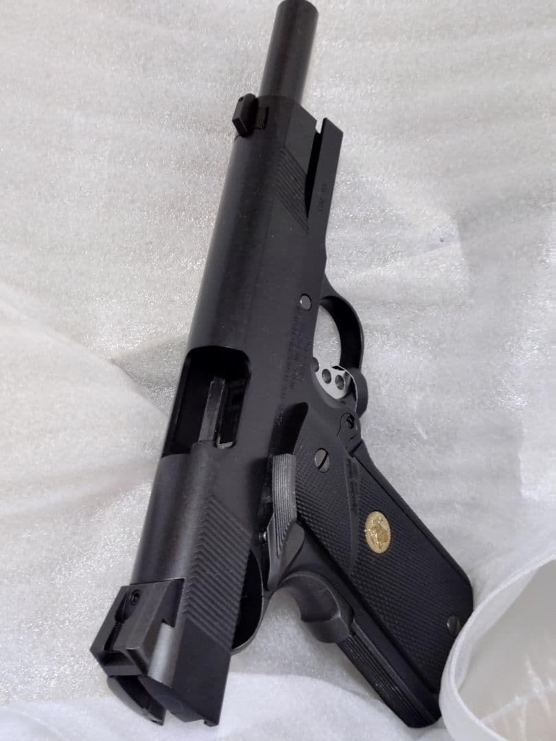 東京マルイ　M E U　PISTOL ピストル　多弾マガジン付属