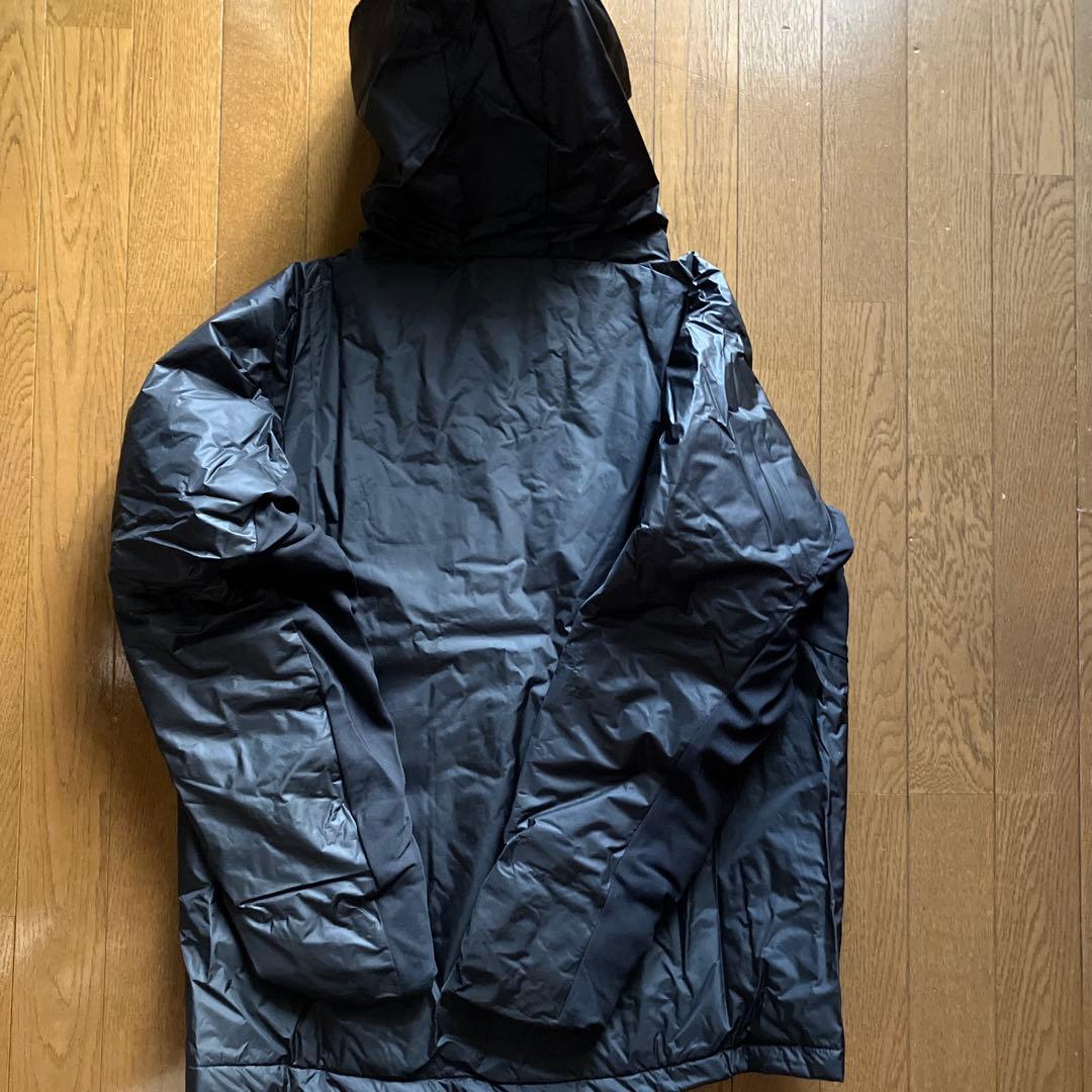 ATHLETA ダウンジャケット メンズLサイズ　新品　防寒着