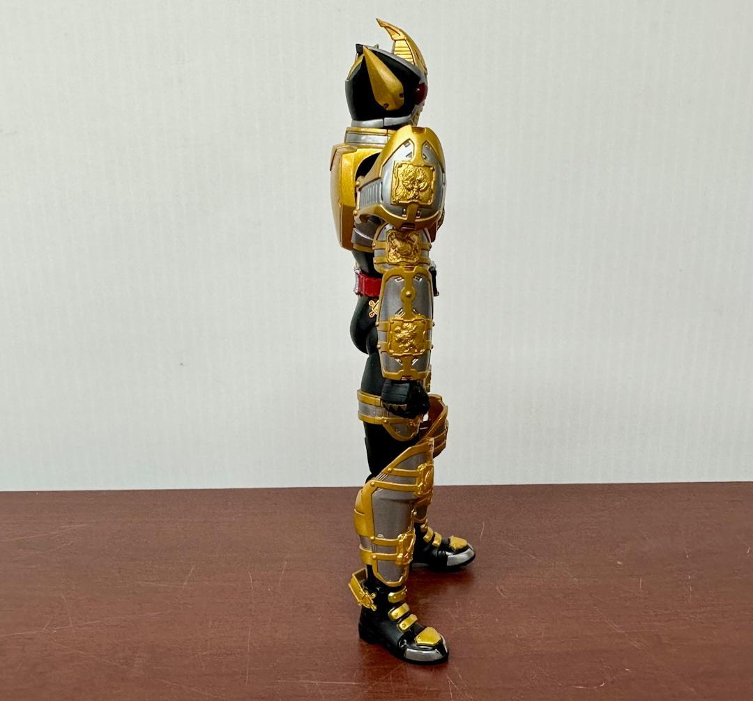 877 中古 S.H.Figuarts 仮面ライダーブレイド キングフォーム