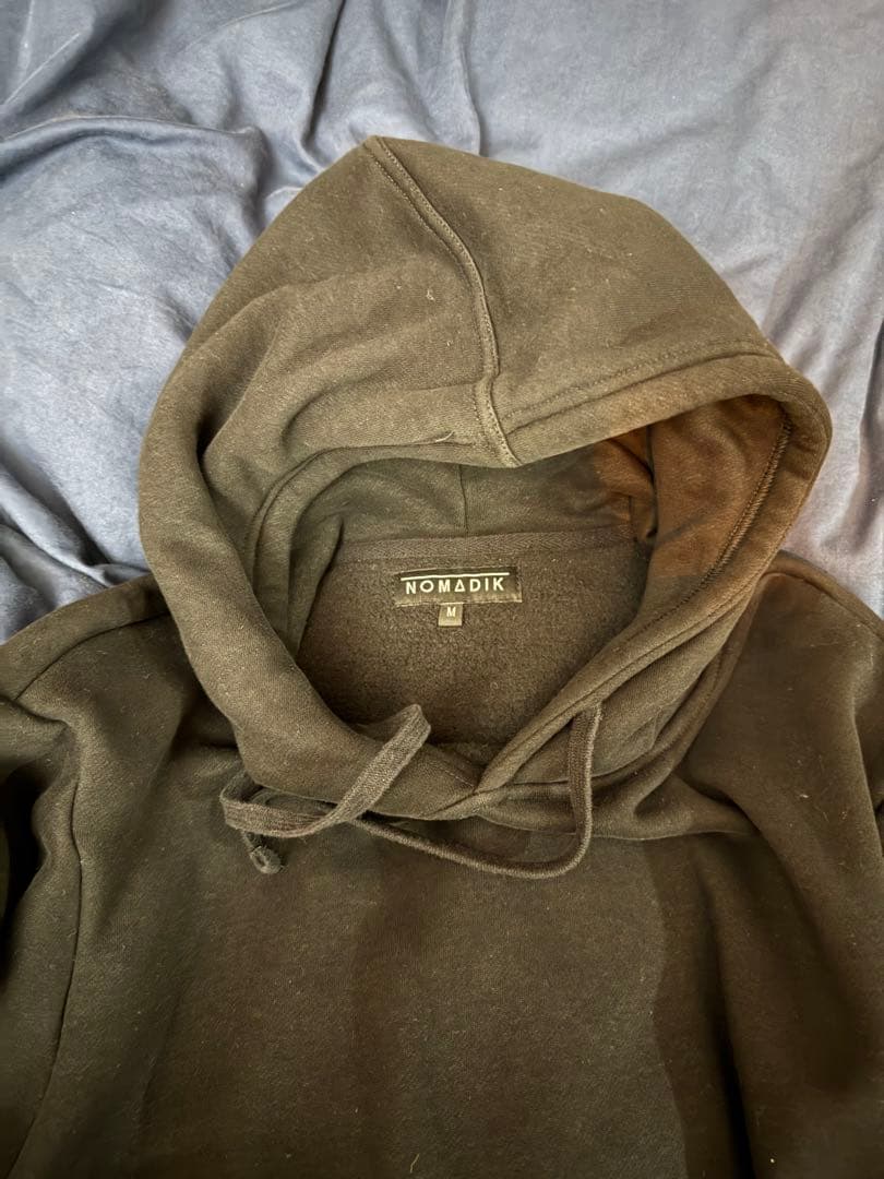 nomadik hoodie M ブラック