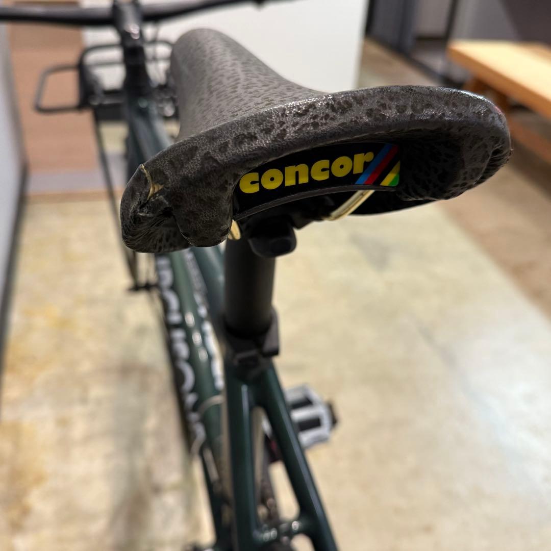 自転車本体 Durcusone master 2023