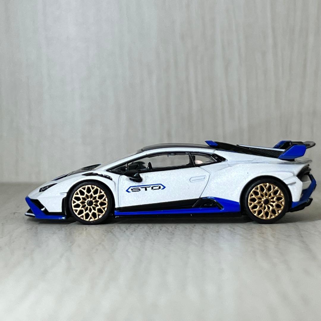 MINIGT ランボルギーニ ウラカン STO