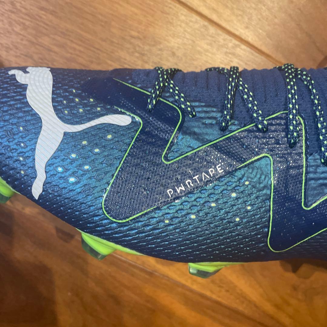 【値引き可】puma プーマ　サッカースパイク　future 107355-03