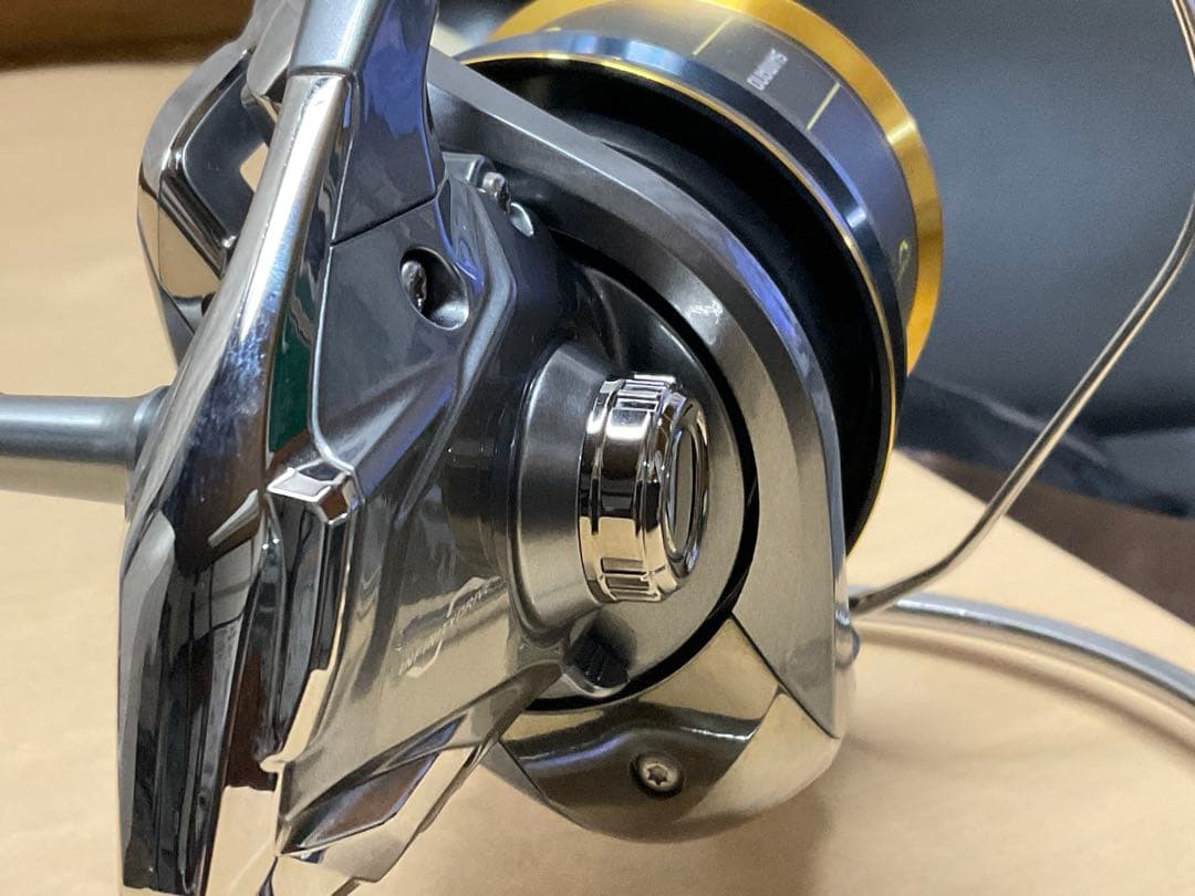 SHIMANO ２４’フリーゲンSD　本品未使用に近い