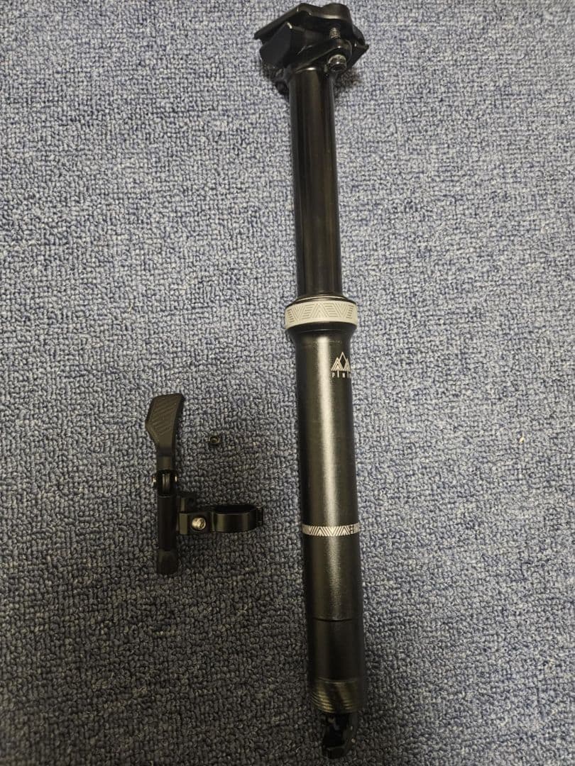 PNW Loam dropper seatpost ドロッパーシートポスト