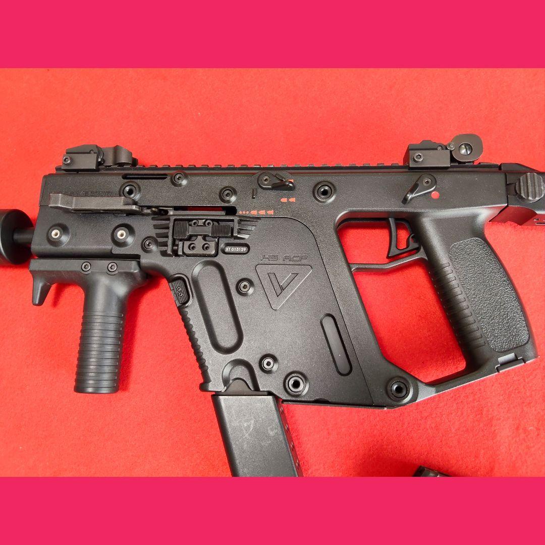 KSC クリスベクター　ガスブローバック《サブマガジン&サイレンサー付》