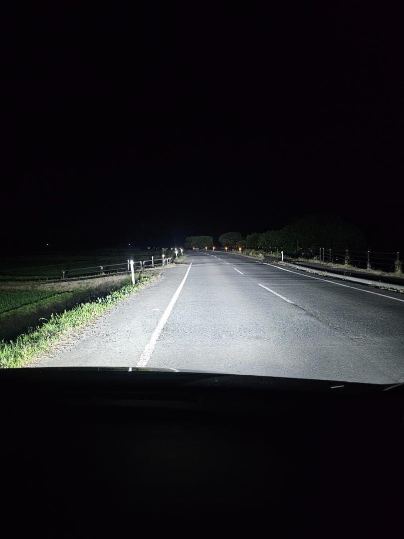 18LED　宇宙一明るいLEDバルブ　T10プレゼント　暗ければ返金　D2D4