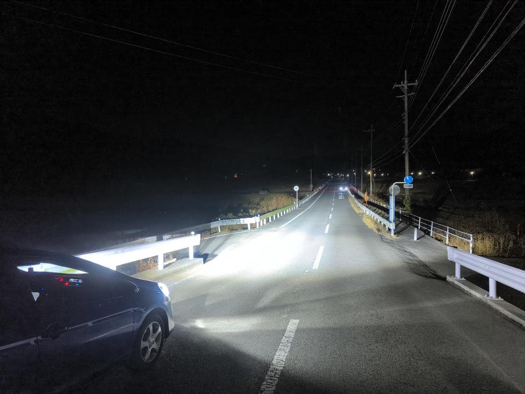 18LED　宇宙一明るいLEDバルブ　T10プレゼント　暗ければ返金　D2D4