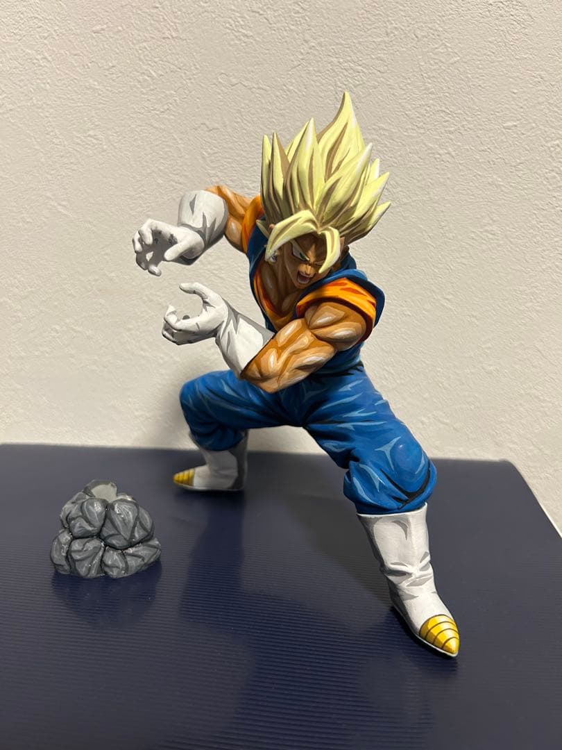 ドラゴンボール フィギュア リペイント 超サイヤ人 ベジット 2次元彩色