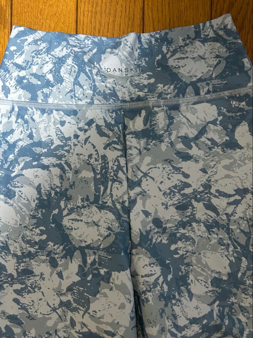 DANSKIN ヨガウェア M ブルー系迷彩柄
