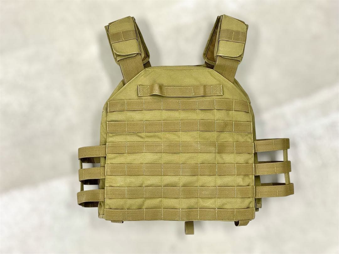 Tasmanian Tiger プレートキャリア MK3 L-XL