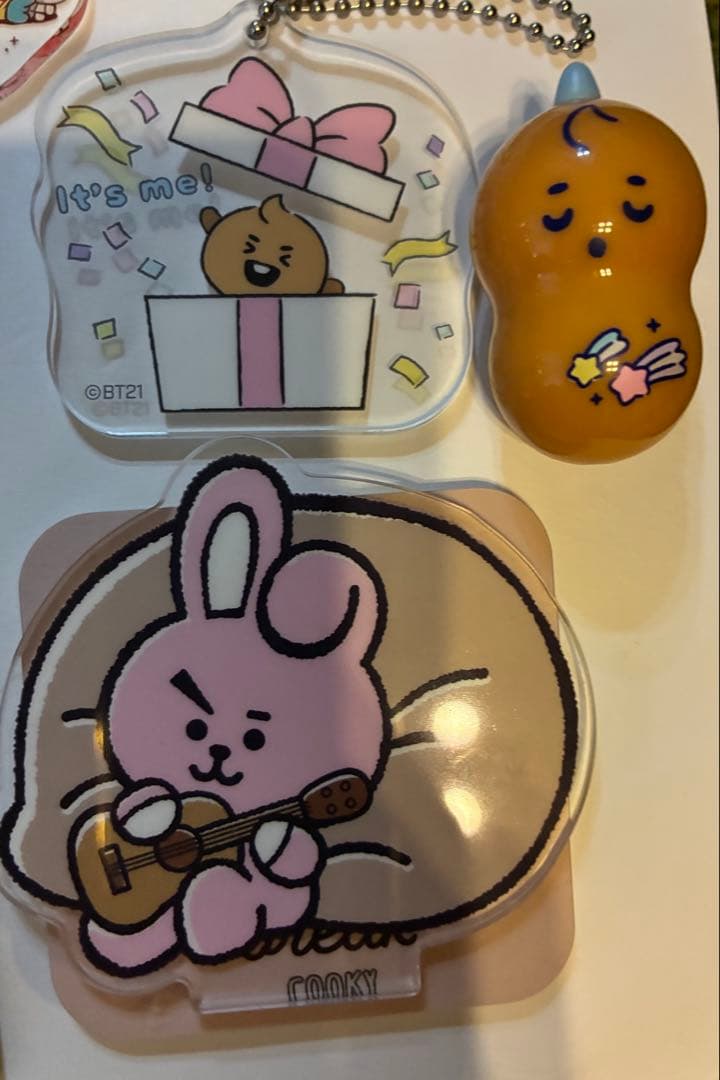 BT21 キーホルダー チャーム マグネット アクスタ　グッズ　まとめ売り