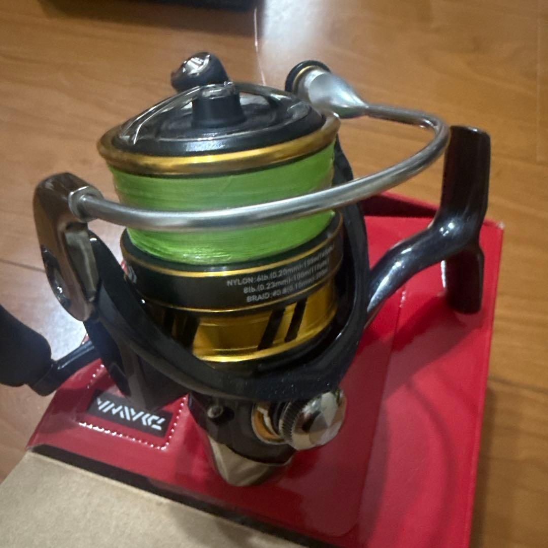 【値下げ中】スピニングリール　レガリス3000scdh