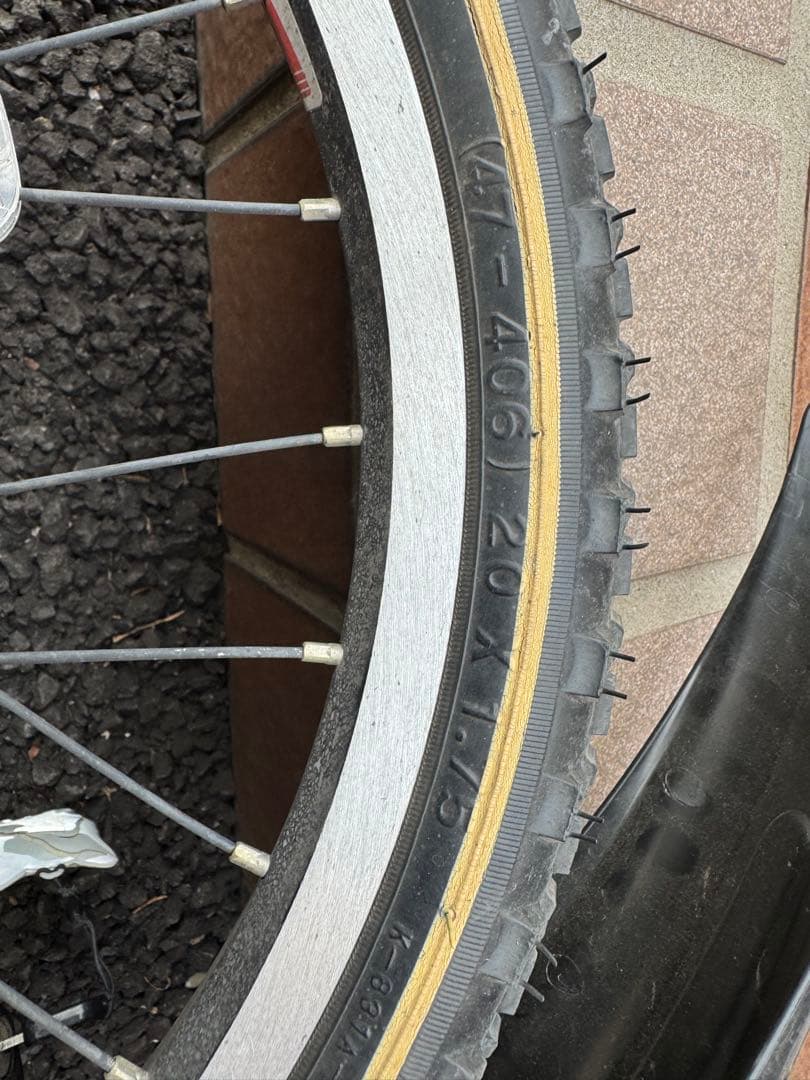 キッズサイクル レッド 20インチ 自転車