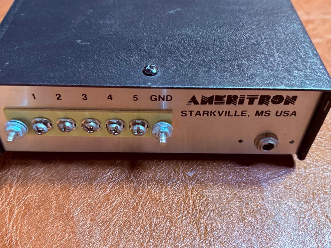 AMERITRON RCS-8V リモートアンテナ切替器