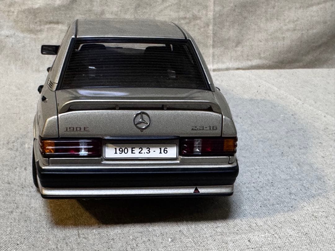 ミニカー Mercedes-Benz 190 E 2.3-16 1984 Winner