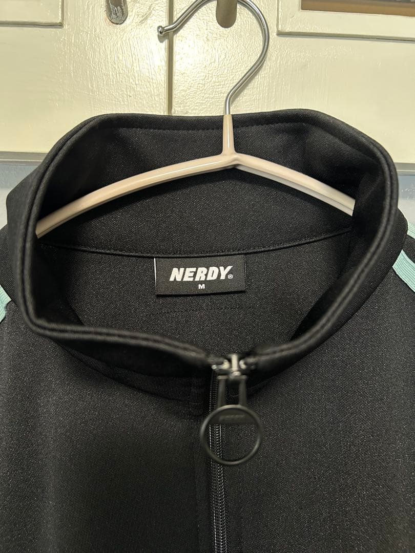 NERDY トラックジャケット上下