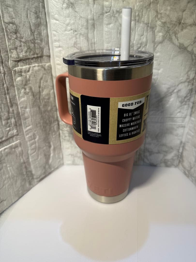 限定色　YETI RAMBLER 35 oz STRAW MUG サンドピンク
