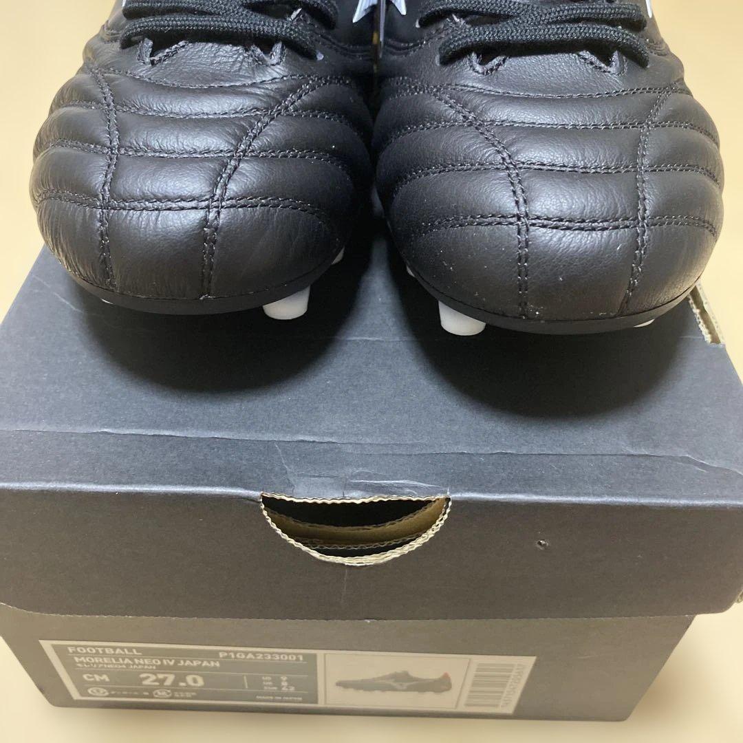 新品・送料無料 ミズノ サッカースパイク モレリアネオ4JAPAN 黒白27.0