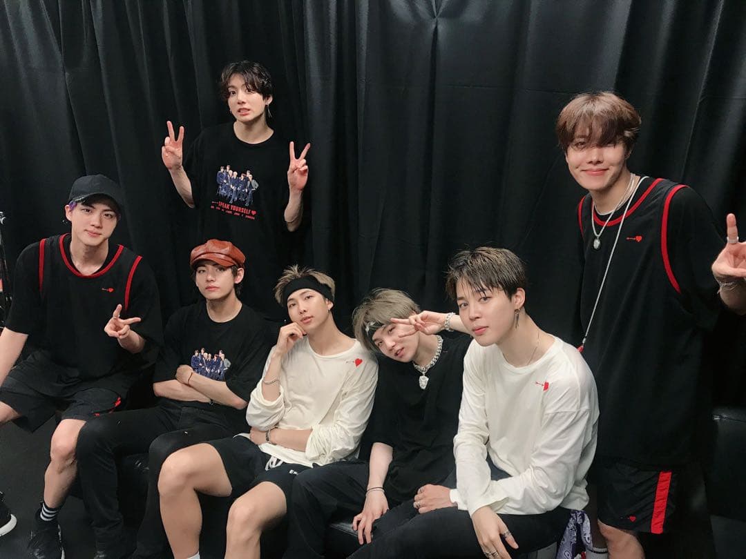 BTS SPEAK YOURSELF Tシャツ