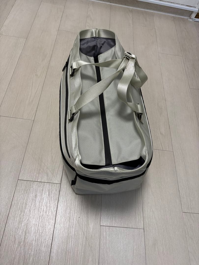 TRAVIS MATHEW ゴルフバッグ ライトグレー