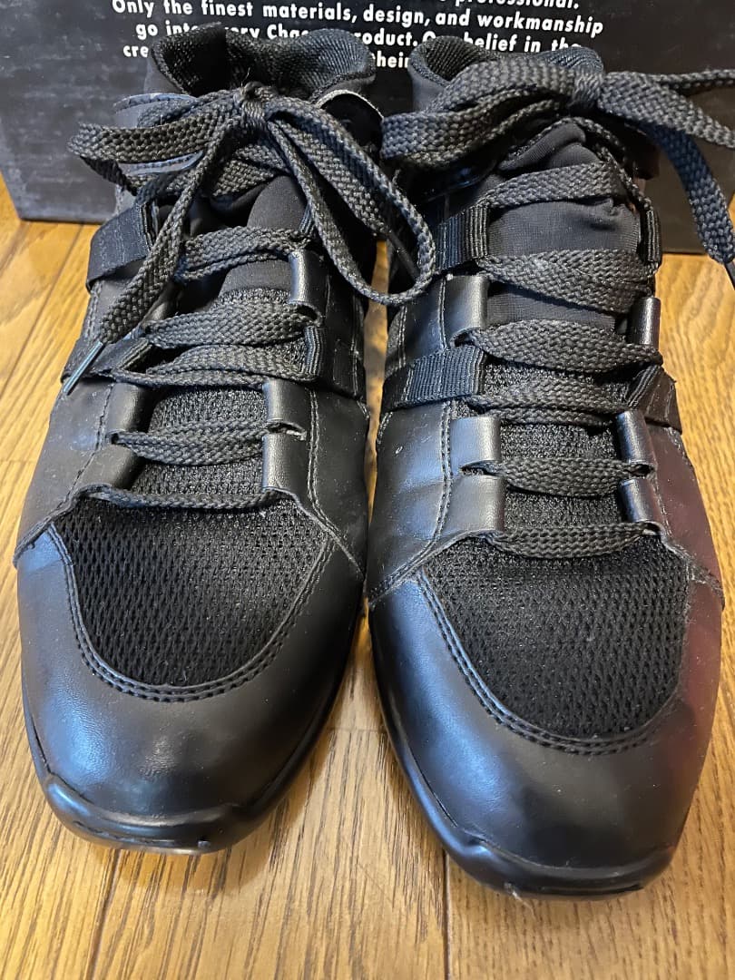 CHACOTT チャコット　ダンスシューズ　２３、５cm