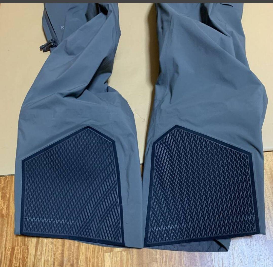 BIRDAIDあり）ARC'TERYX Rush　BIB セイバービブパンツ