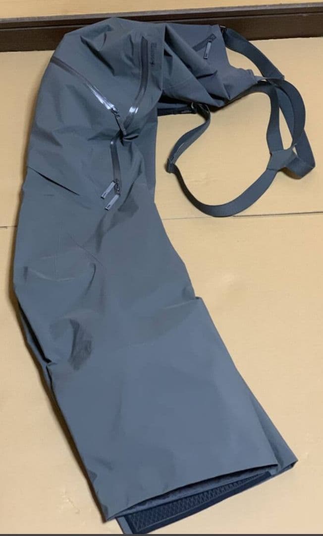 BIRDAIDあり）ARC'TERYX Rush　BIB セイバービブパンツ