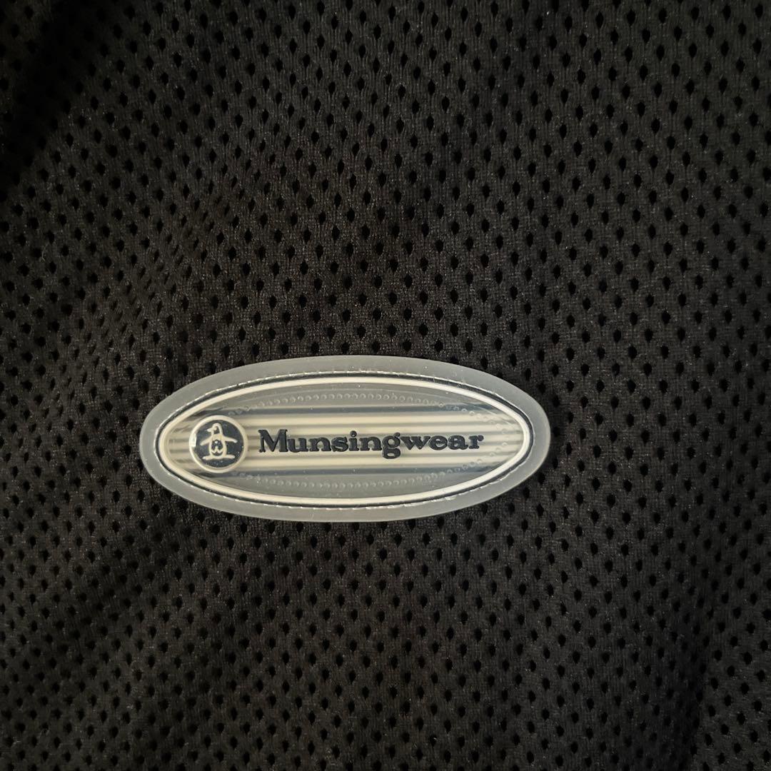 極美品　Munsingwear ブラック ゴルフ　メッシュベスト LLサイズ