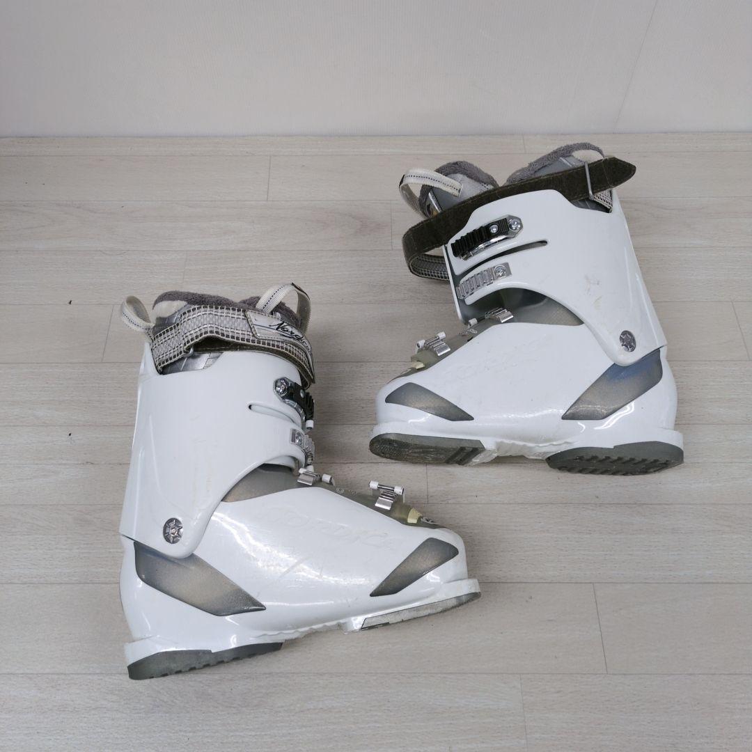 Nordica スキーブーツ