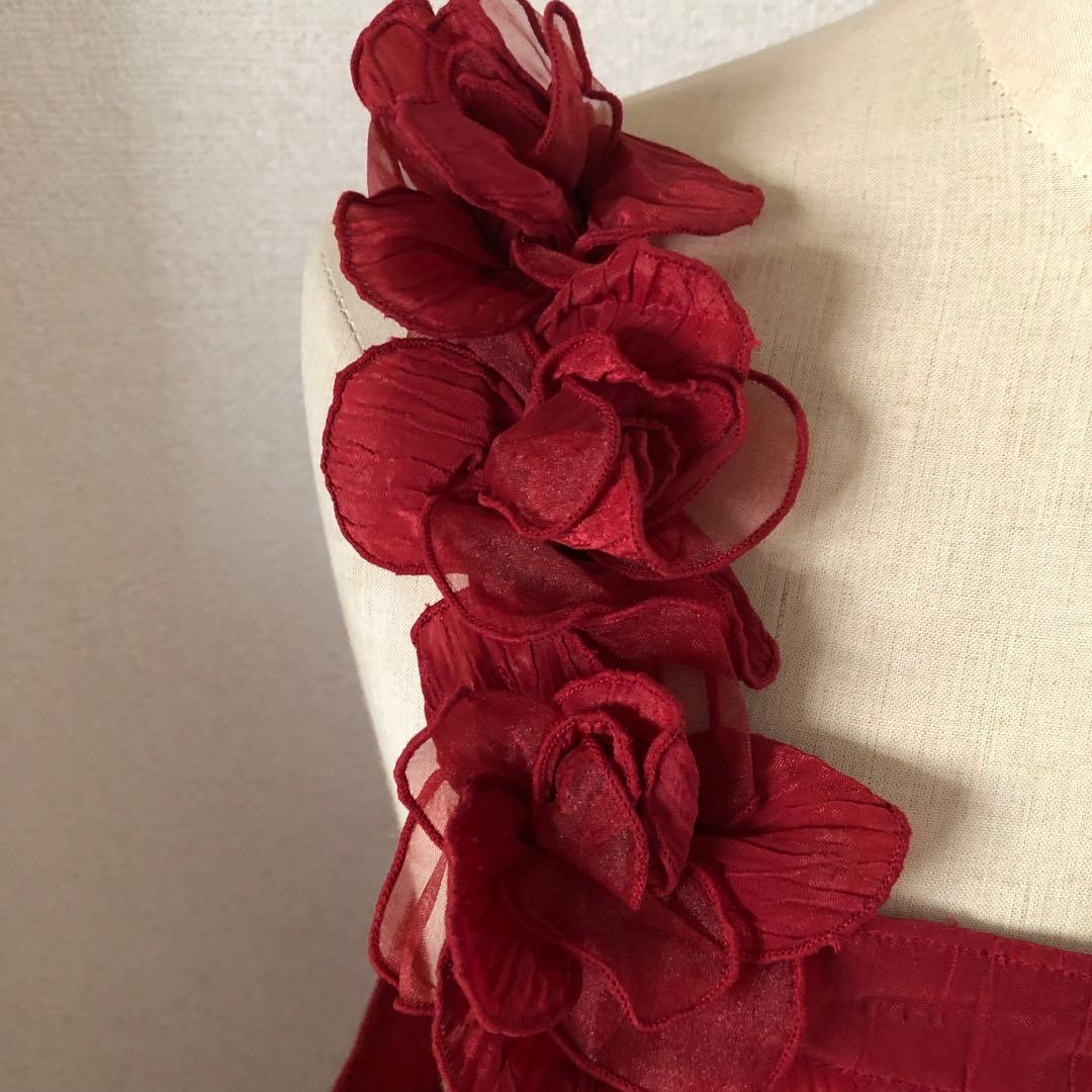 お花モチーフエプロンドレス