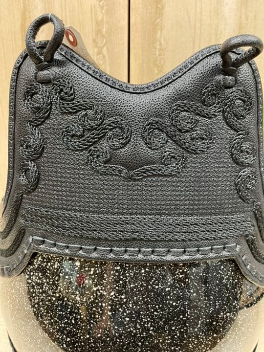 剣道　白黒霜降り胴　なぎなた　新品　防具　垂　小手　面　磨胴　タタキ胴　石目胴