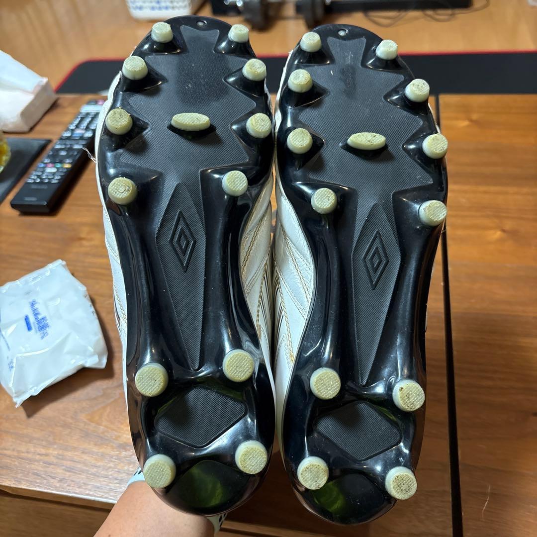 umbro アクセレイタープロ　サッカーシューズ