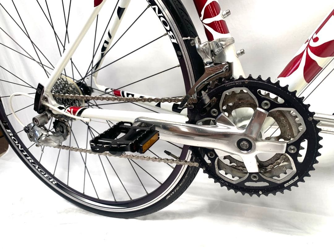 【即乘】送料無料 トレック TREK クロスバイクLEXA超軽量9.1キロ27速