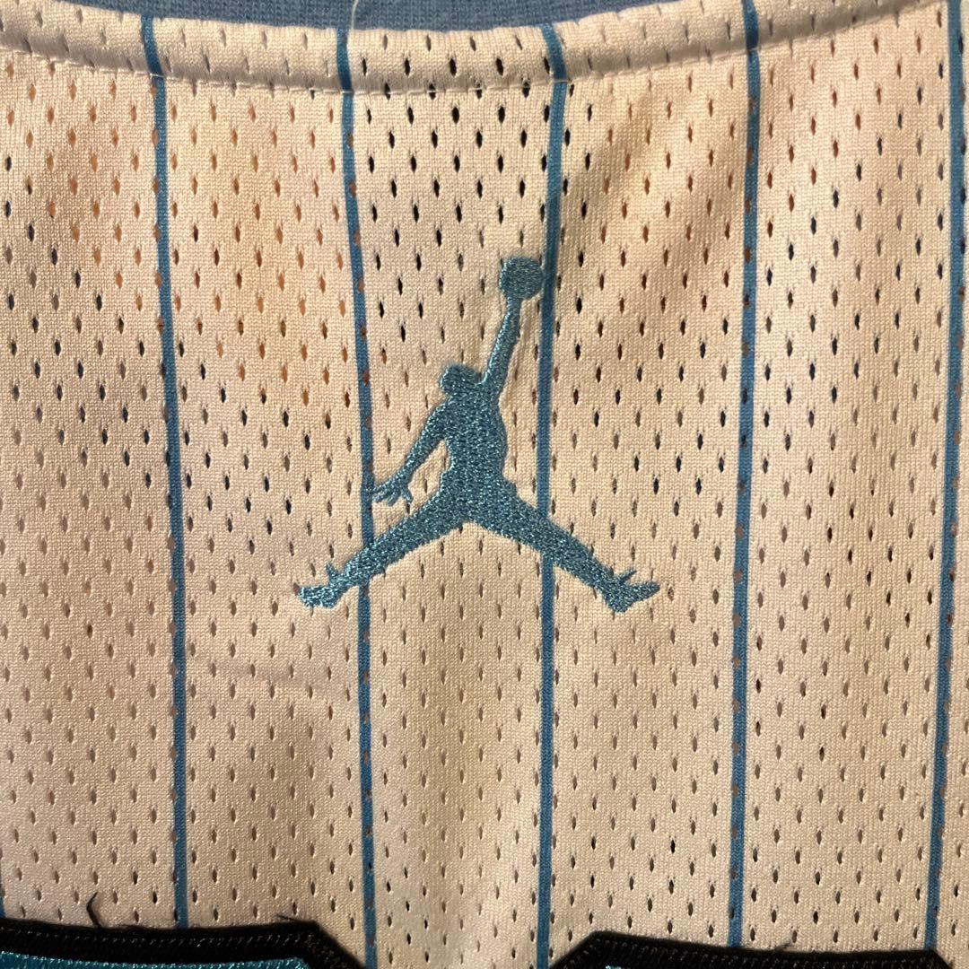 【人気】ジョーダンブランド UNCカラー ゲームシャツ ストライプ NBA M