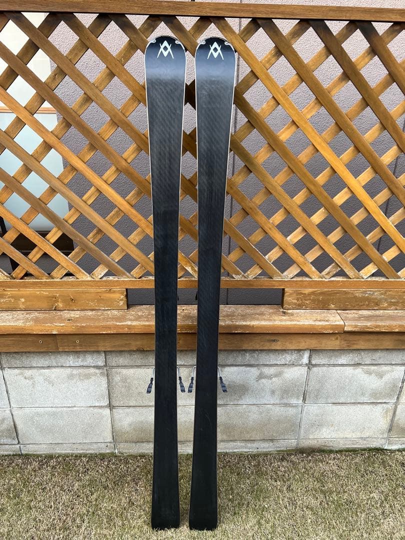 【送料無料】VOLKL TIGER SHARK フォルクル スキー板